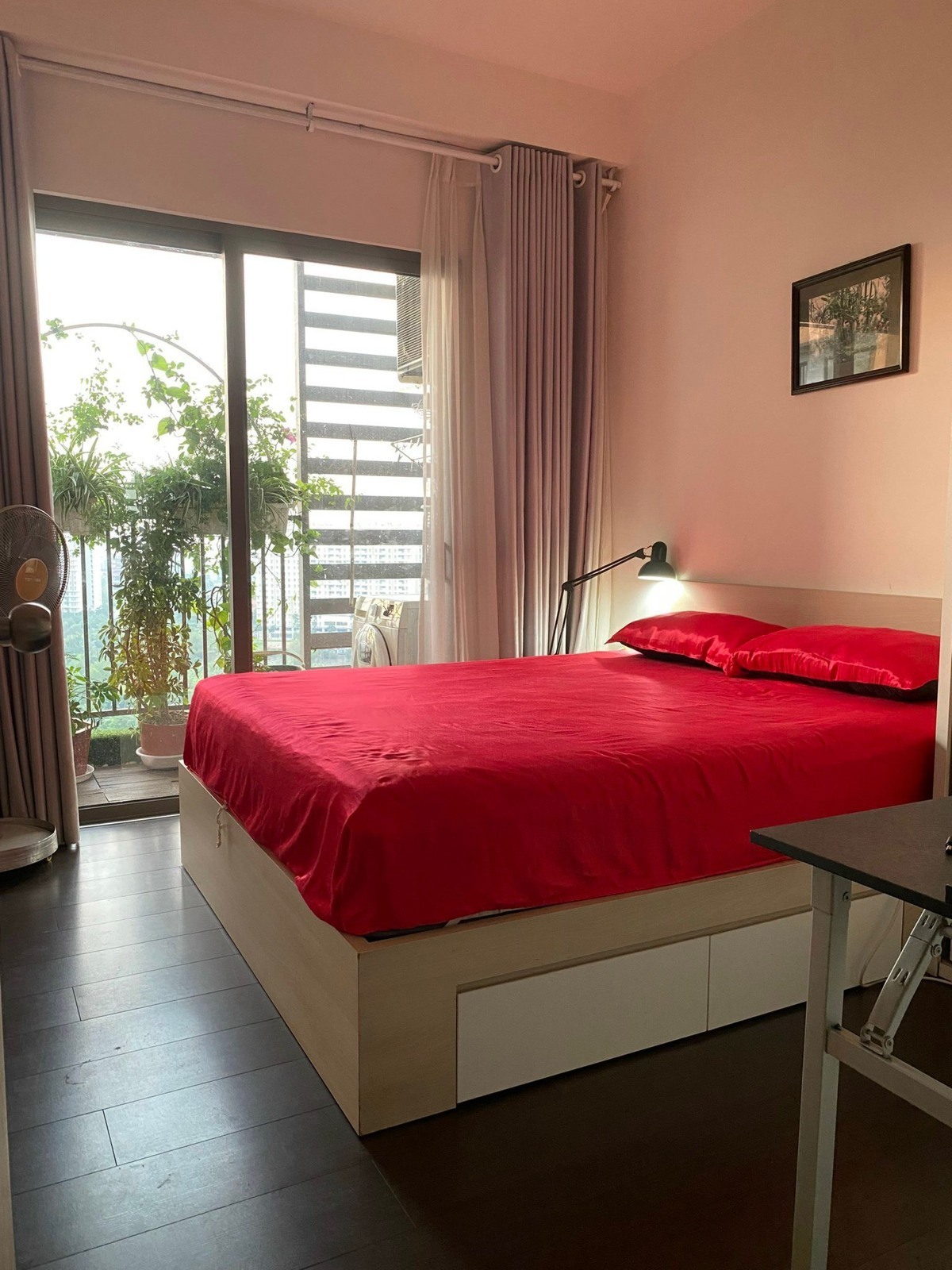 Cho Thuê căn Hộ 3 Phòng ngủ Đầy Đủ Nội Thất Cao Cấp Tiện Nghi Giá 19tr Đã Bao Gồm Phí