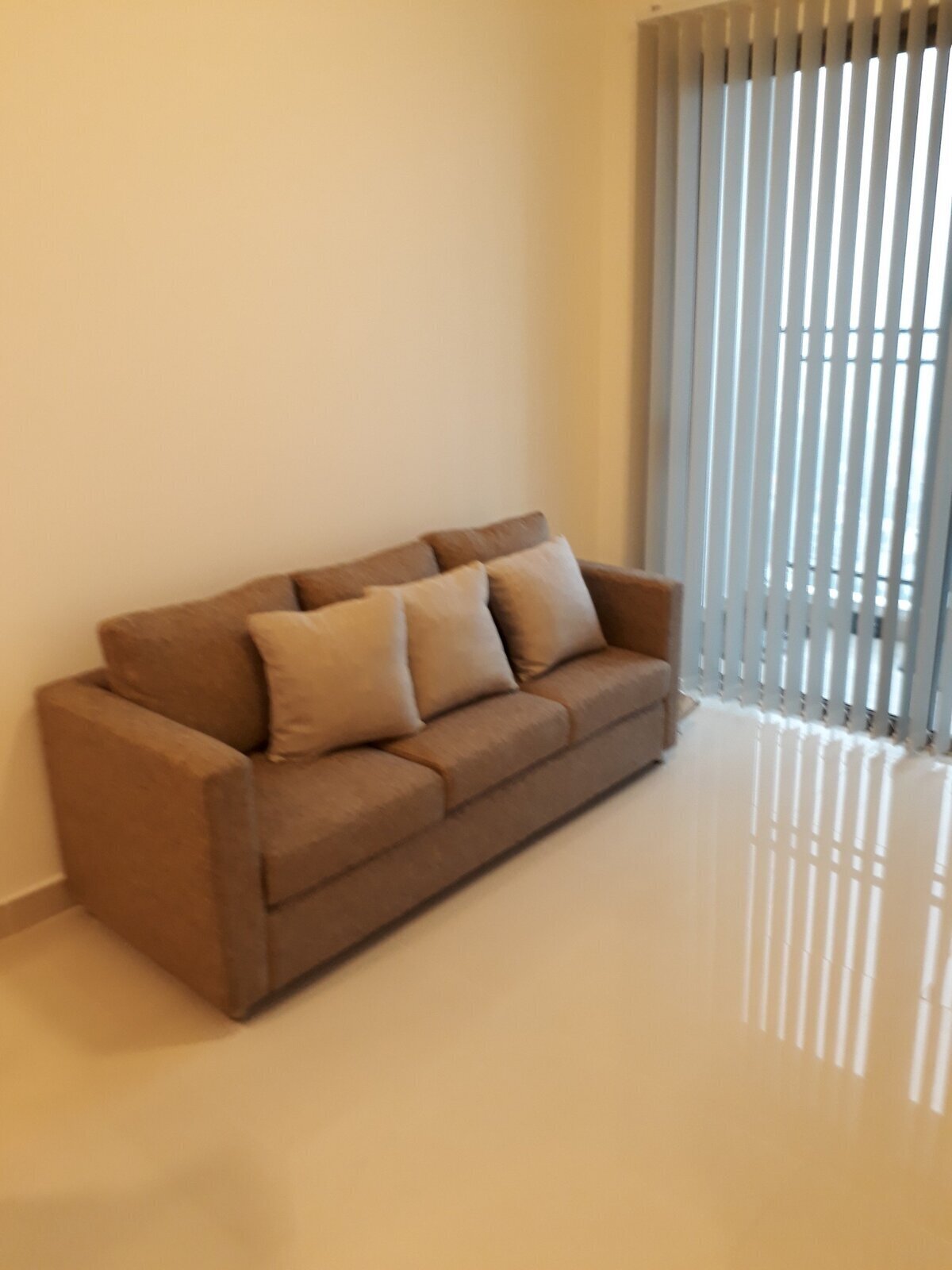 Cho Thuê Căn Hộ The Sun Avenue 1PN + 1 phòng nhỏ Giá 14 tr/tháng Full Nội Thất