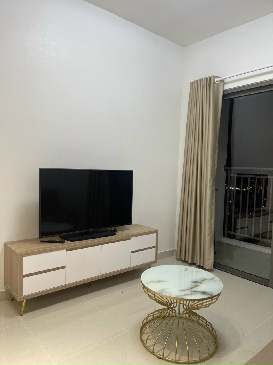 Cho Thuê Căn Hộ The SUn Avenue 1PN Giá 15tr Bao Gồm Phí Thuế (Tiện Cho Cty Cần Lấy Hoá Đơn)