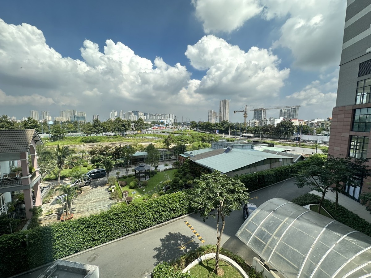 Cho Thuê Căn Hộ Studio The Sun Avenue 10.5 Triệu Full Nội Thất Giường Thông Minh