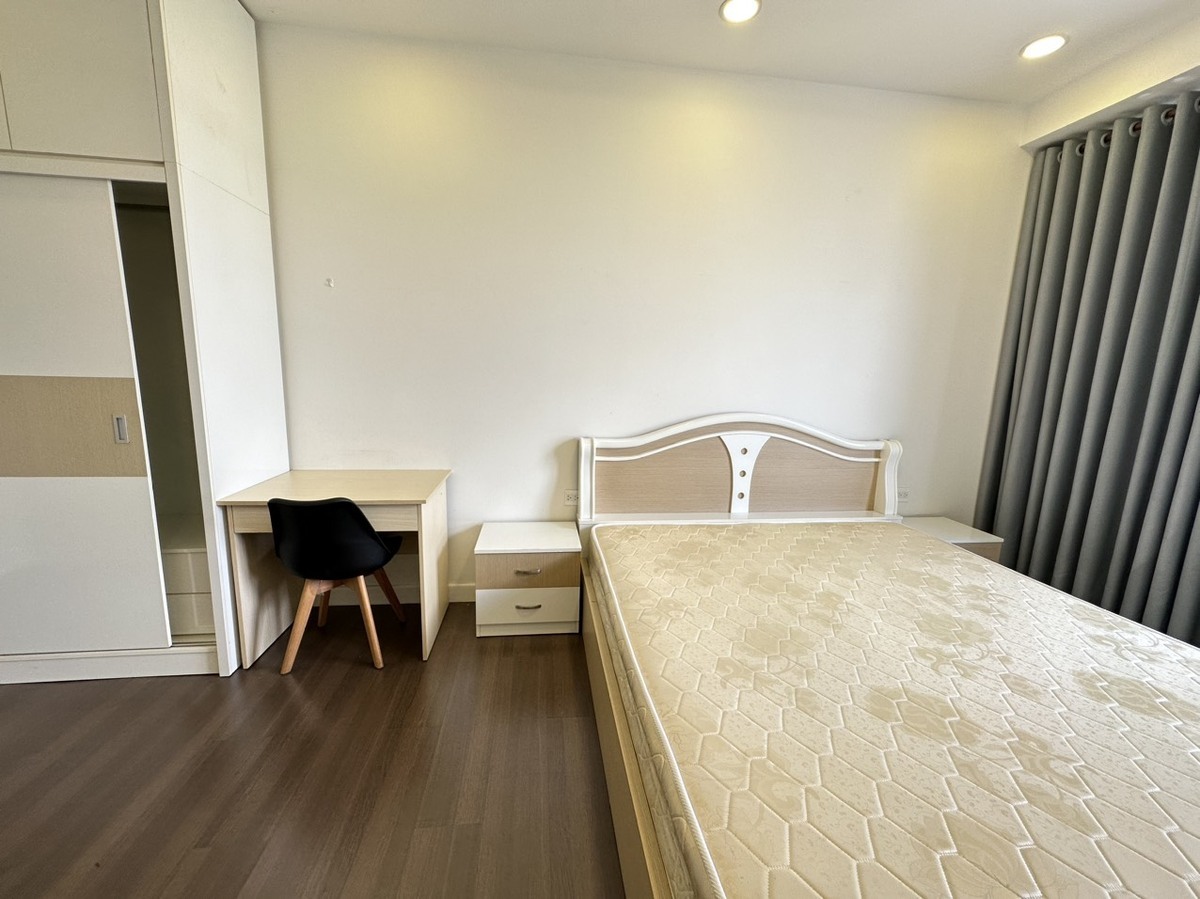 Cho thuê The Sun Avenue Căn Hộ 2 Phòng Ngủ - 2WC 73m2 Giá 17 Triệu Tầng Cao View LM81