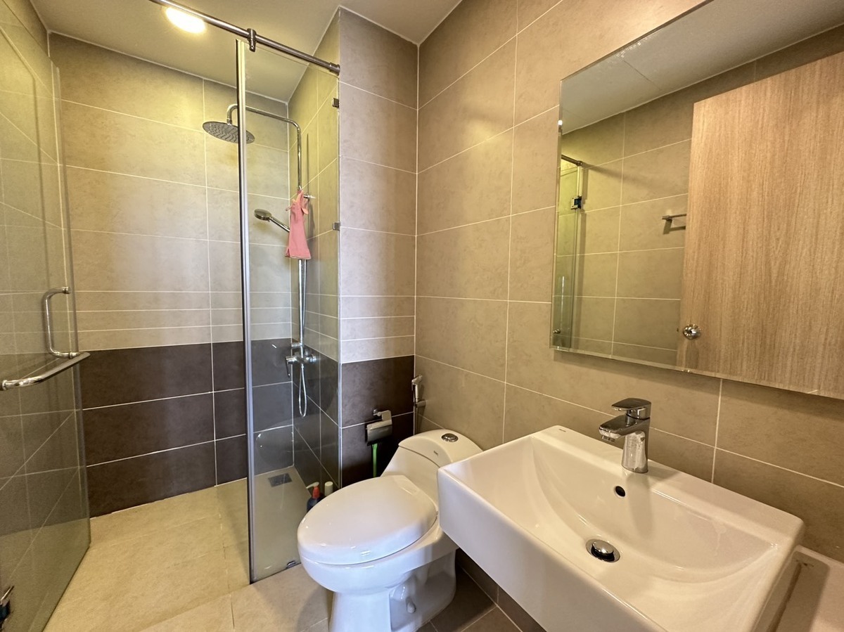 Cho thuê The Sun Avenue Căn Hộ 2 Phòng Ngủ - 2WC 73m2 Giá 17 Triệu Tầng Cao View LM81