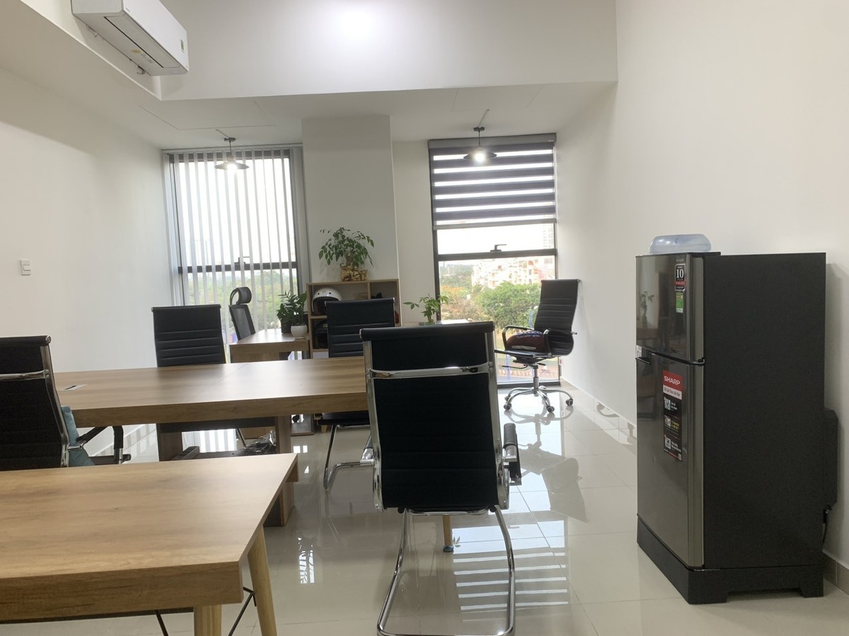 Cho Thuê Văn Phòng Quận 2 Làm Việc 24/7 Giá Chỉ 9,5tr Full Bàn Ghế Văn Phòng