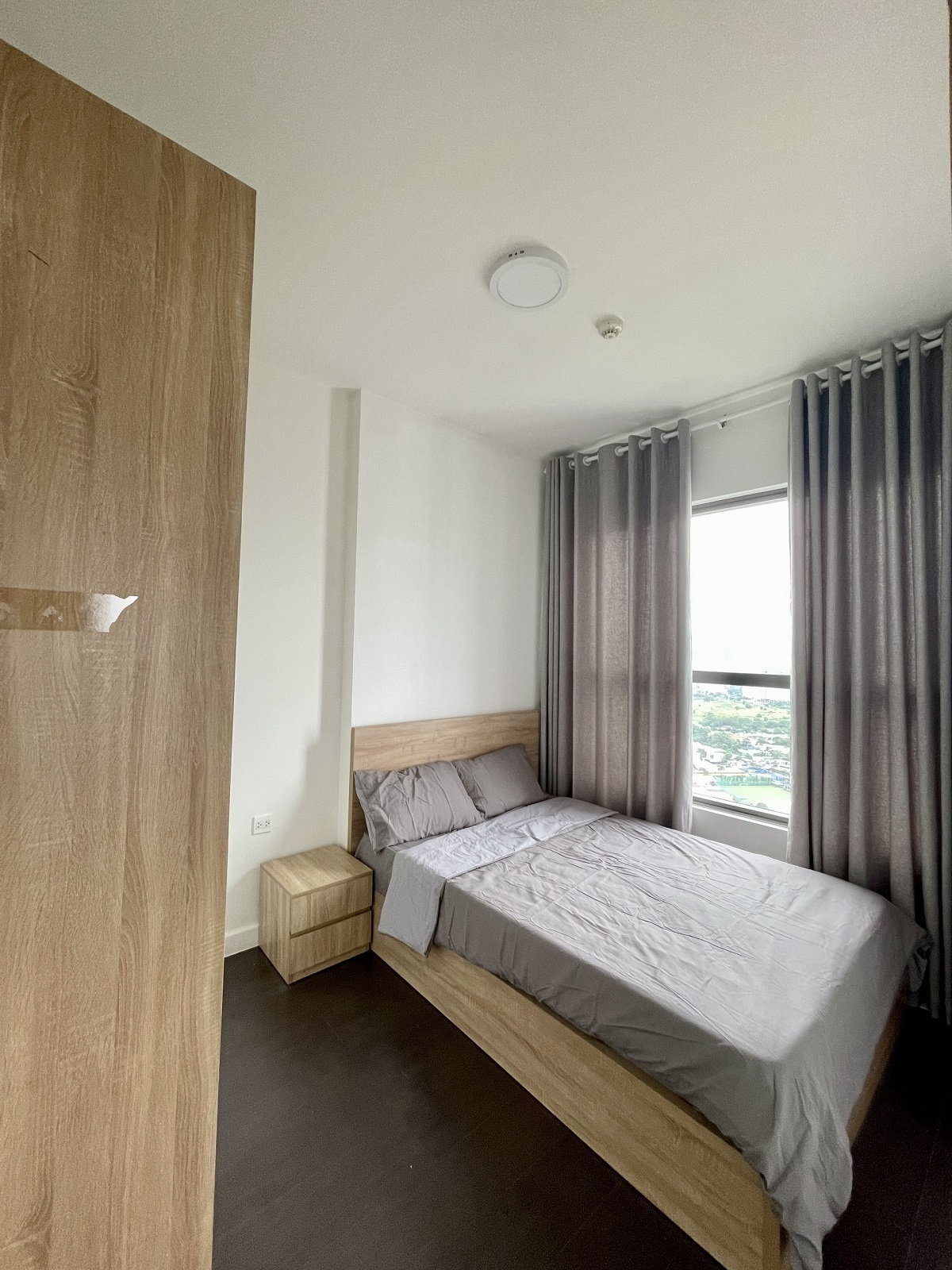 Cho Thuê 3 Phòng Ngủ Quận 2 Chung cư The SUn Avenue Với Nội Thất Đầy Đủ