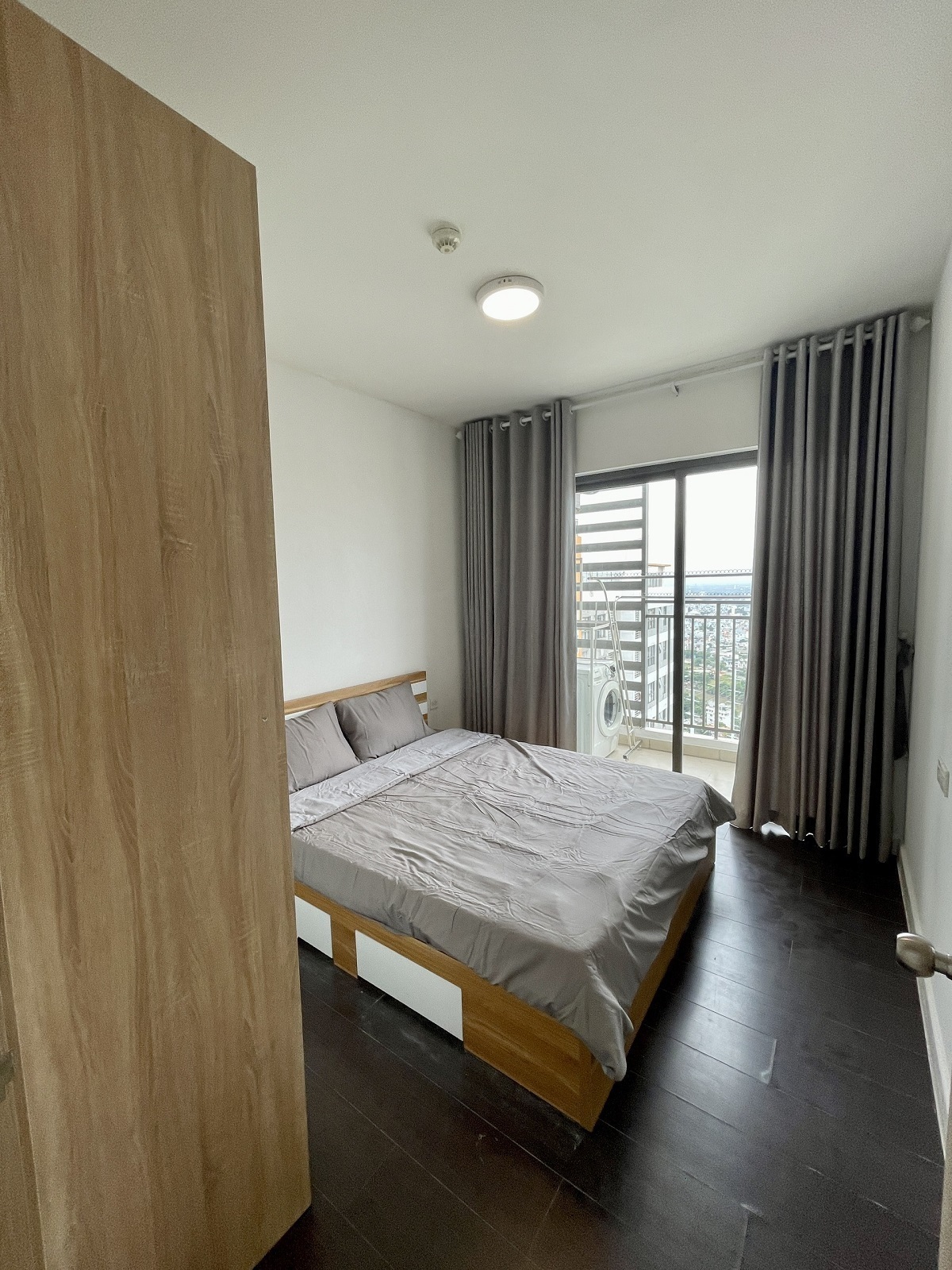 Cho Thuê 3 Phòng Ngủ Quận 2 Chung cư The SUn Avenue Với Nội Thất Đầy Đủ