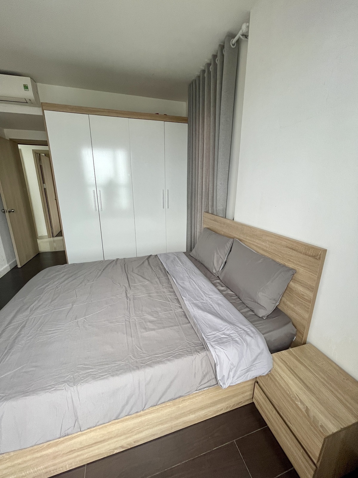 Cho Thuê 3 Phòng Ngủ Quận 2 Chung cư The SUn Avenue Với Nội Thất Đầy Đủ