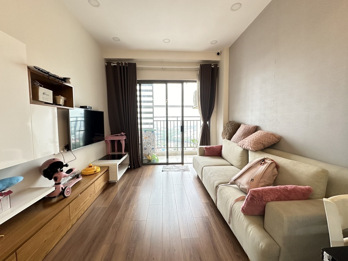 Cho thuê The Sun Avenue 2 Phòng Ngủ 19 Triệu Bao Phí Quản Lý - 75m2 Nội Thất Đẹp Sàn Gỗ