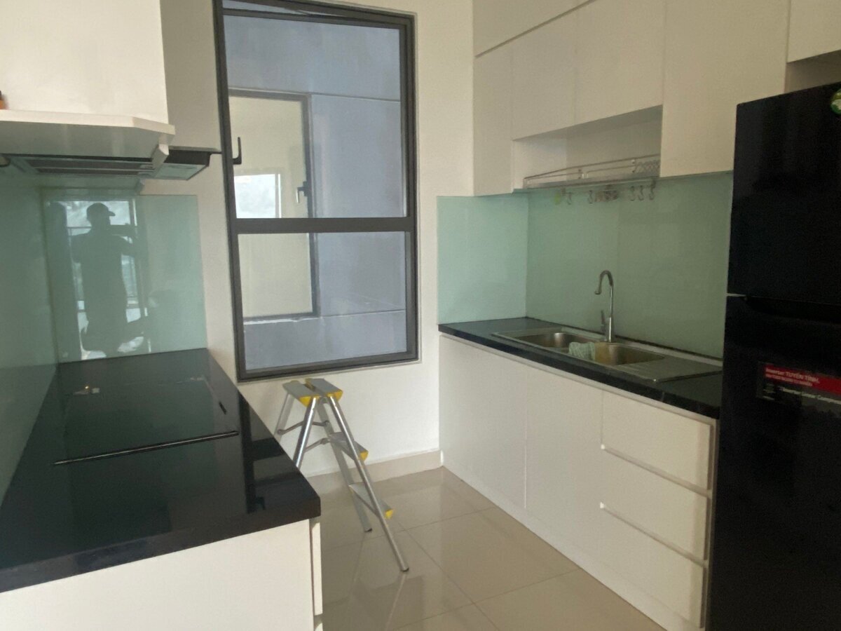 Cho Thuê căn hộ 3 Phòng ngủ -2 WC The Sun Avenue Giá 20 Triệu Diện Tích 90m2