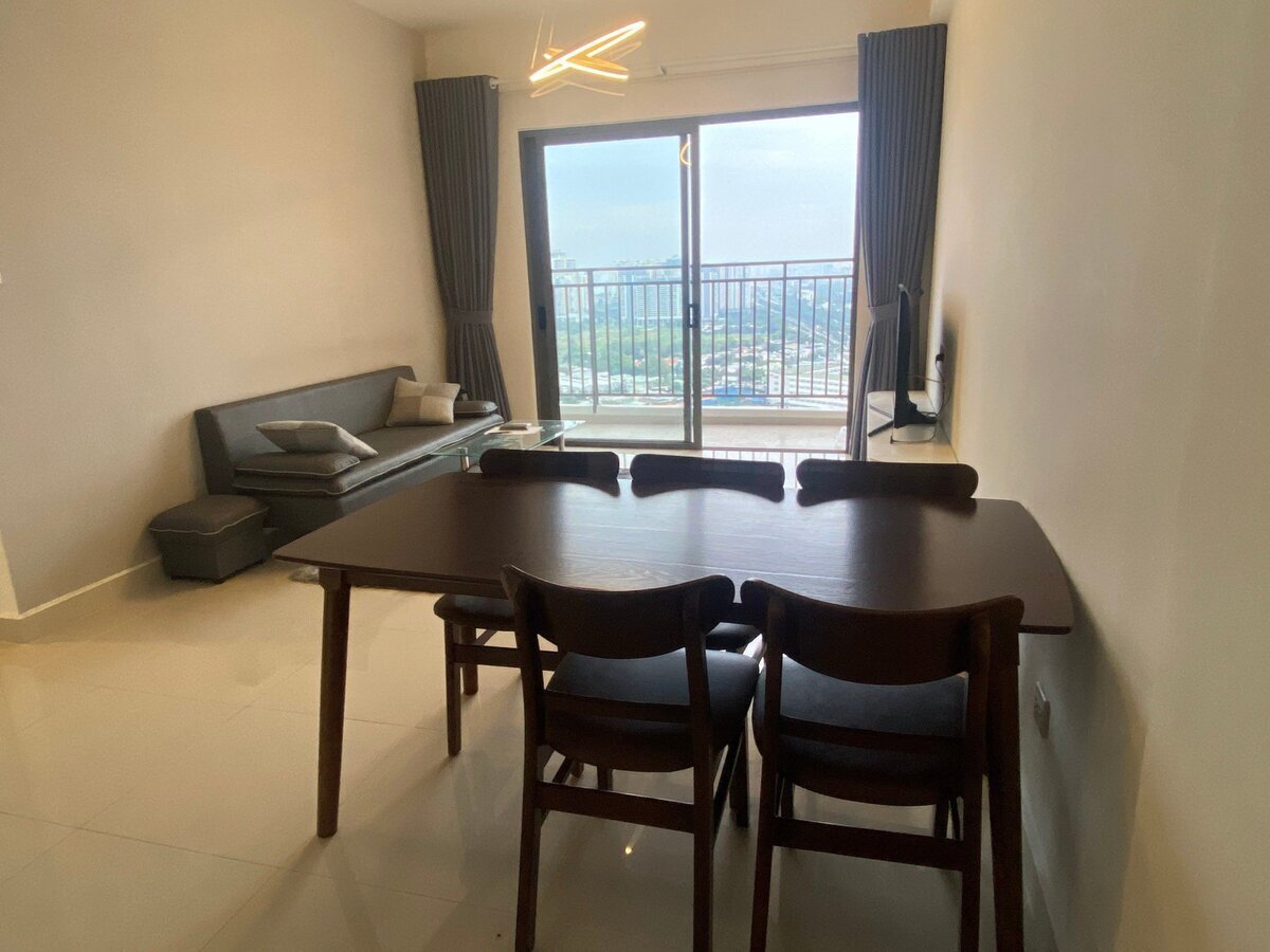 Cho Thuê căn hộ 3 Phòng ngủ -2 WC The Sun Avenue Giá 20 Triệu Diện Tích 90m2