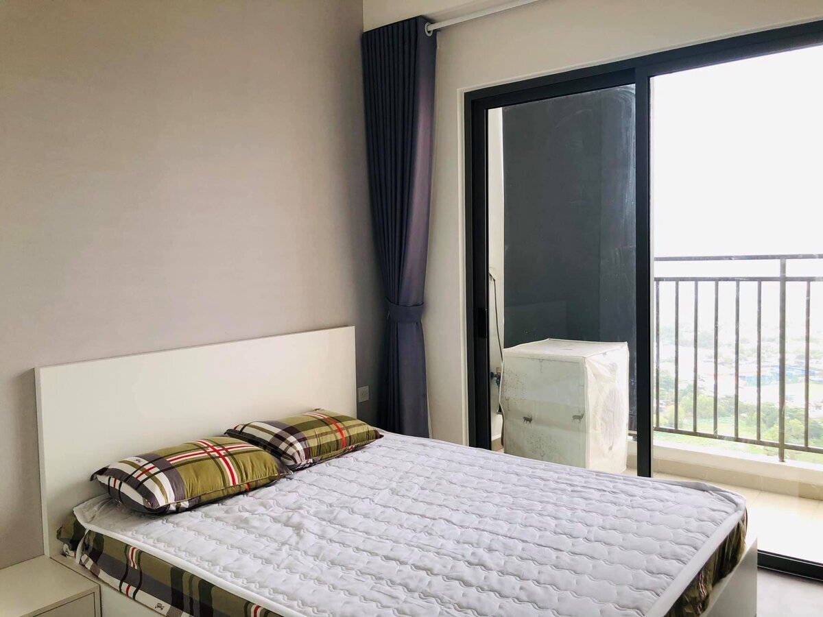 Cho Thuê căn hộ 3 Phòng ngủ -2 WC The Sun Avenue Giá 20 Triệu Diện Tích 90m2