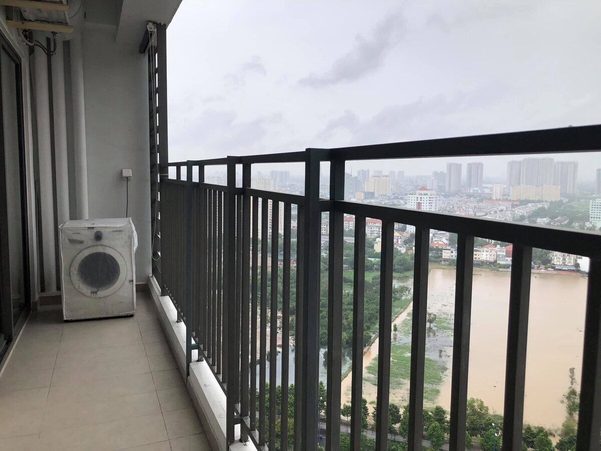 Cho Thuê căn hộ 3 Phòng ngủ -2 WC The Sun Avenue Giá 20 Triệu Diện Tích 90m2