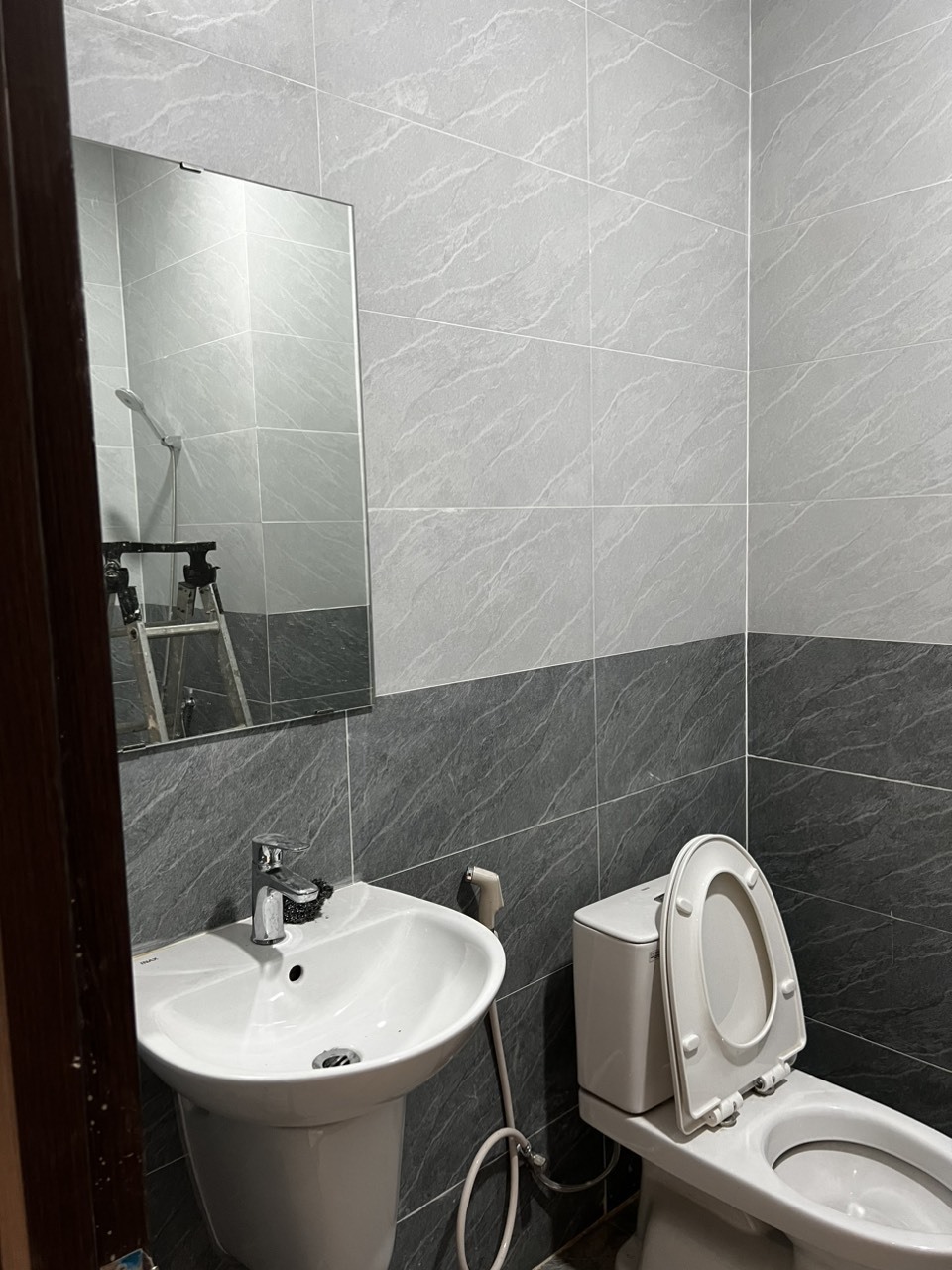 Cho Thuê văn Phòng Quận 2 Nội Thất Sang Xịn Giá Cả Hợp Lý Ngay Khu Trung Tâm