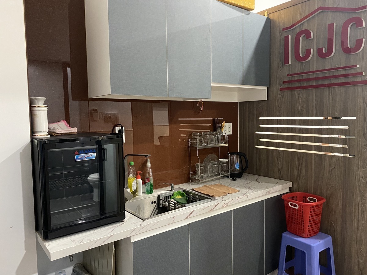 Bạn Đồng Hành Của Doanh Nghiệp Đây Rồi ạ. Văn Phòng Xinh Xắn Giá 12tr/tháng Full Nội Thất