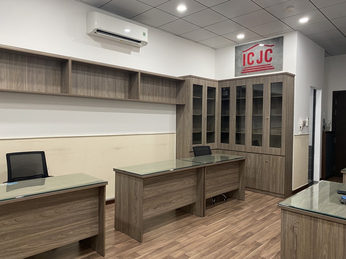 Bạn Đồng Hành Của Doanh Nghiệp Đây Rồi ạ. Văn Phòng Xinh Xắn Giá 12tr/tháng Full Nội Thất