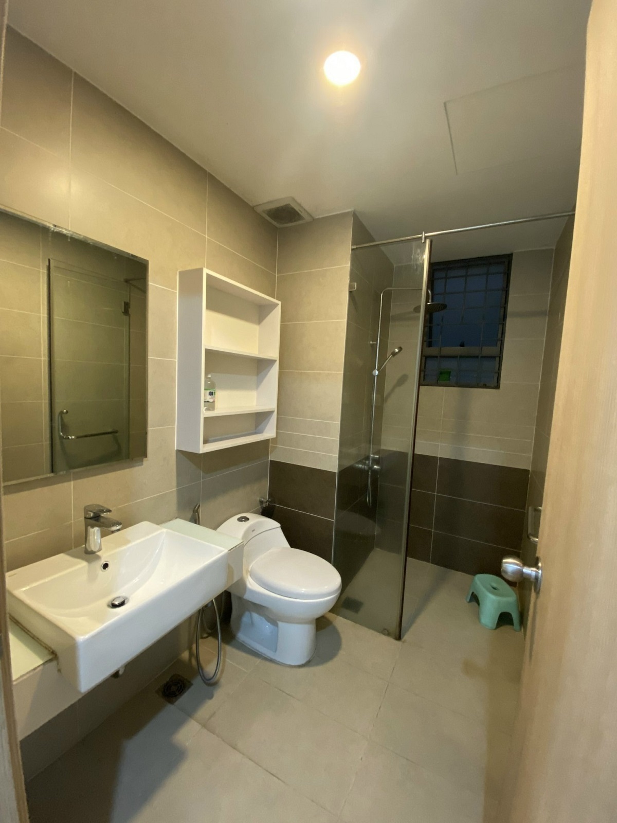 The Sun Avenue Cho Thuê Căn Hộ 96m2 View Sông Thoáng Mát Đầy Đủ Nội Thất Giá Chỉ 19tr