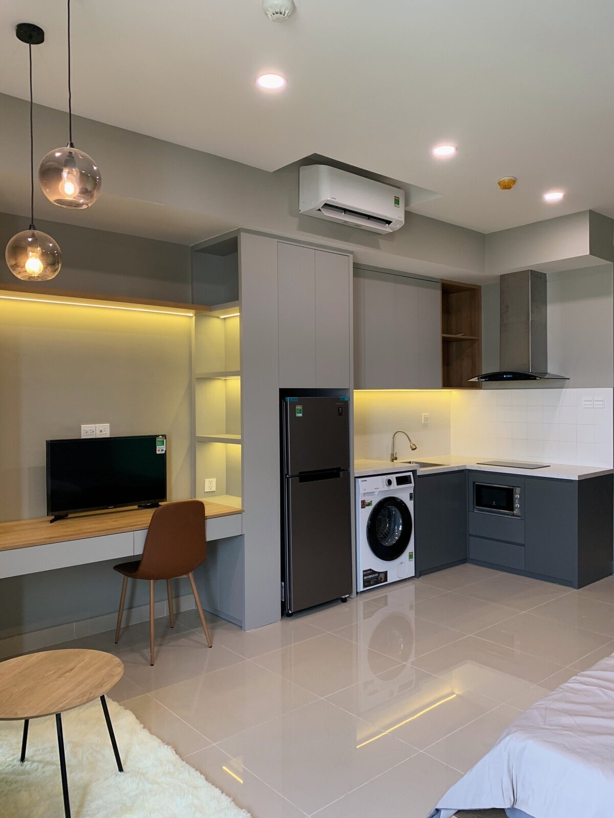 Cho Thuê Căn Hộ 1 Phòng Ngủ Dạng Studio Full Nội Thất Đẹp Giá 11tr/tháng