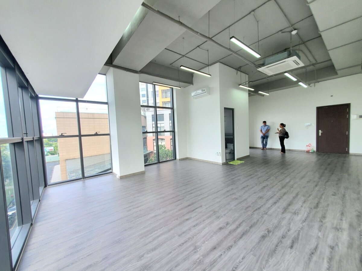 Cho Thuê Văn Phòng The Sun Avenue 16 Triệu Diện Tích Lớn 60m2 Căn Góc Layout Vuông Vức