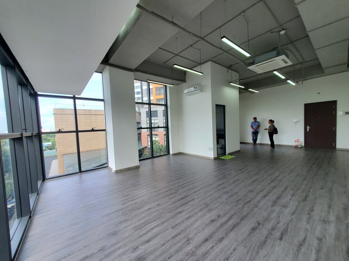 Cho Thuê Văn Phòng The Sun Avenue 16 Triệu Diện Tích Lớn 60m2 Căn Góc Layout Vuông Vức