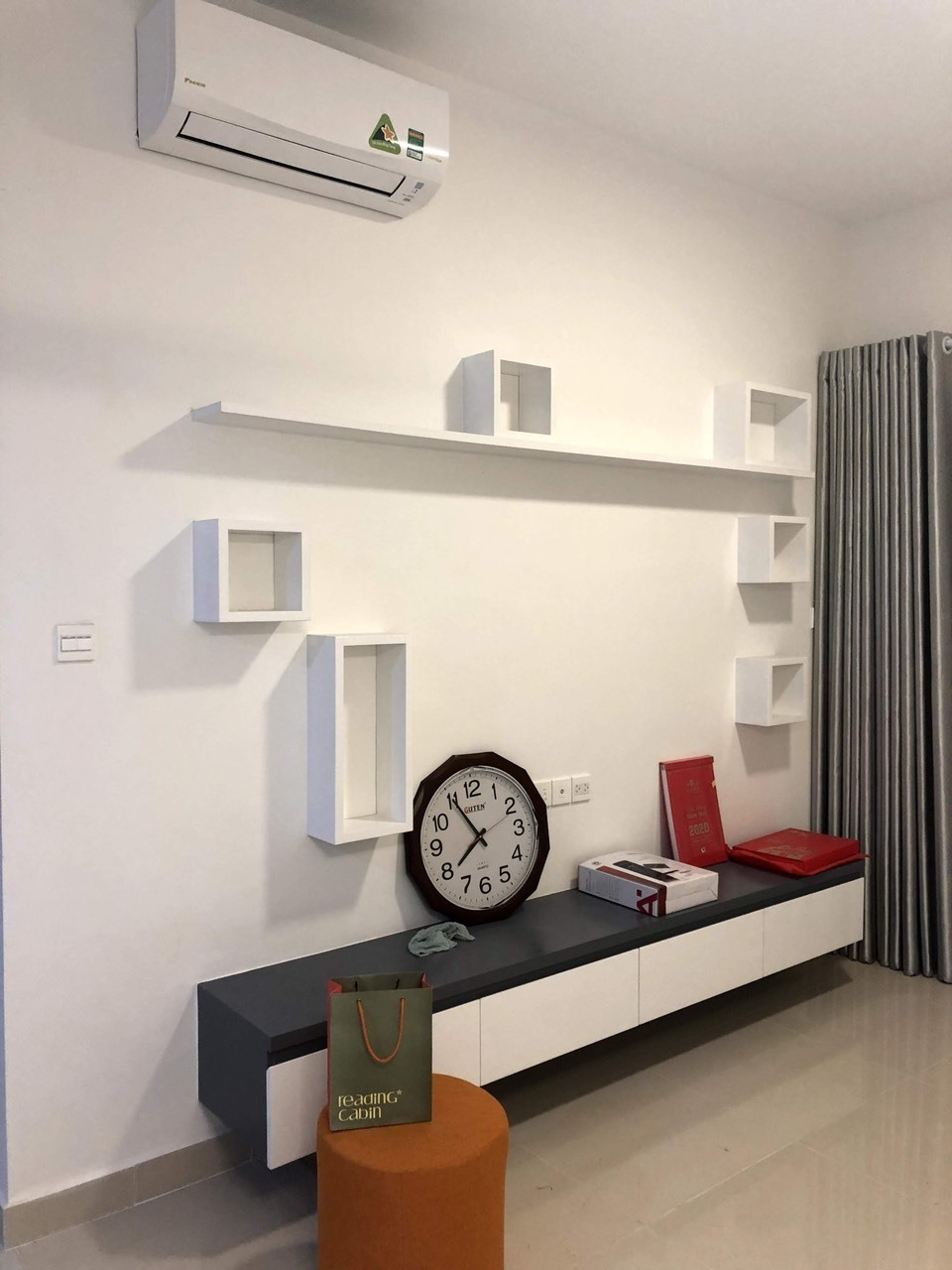 Cho Thuê Căn Hộ The Sun Avenue Full Nội Thất 2 Phòng Ngủ- 75m2 View Sông Sài Gòn