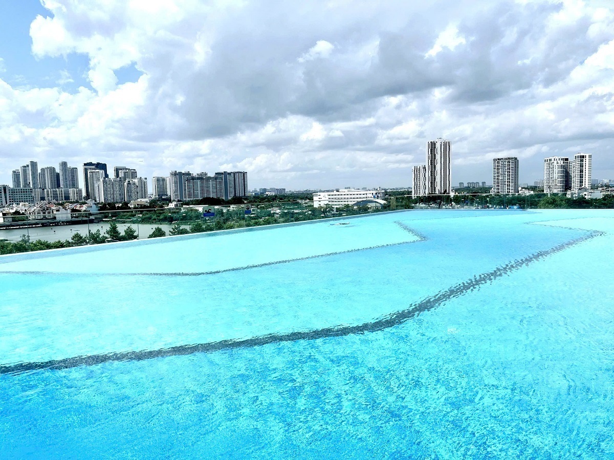 Bán Căn Hộ The Sun Avenue Ngay Tầng Hồ Bơi, Ban Công Thiết Kế Được Khu Vườn Nhỏ Xinh