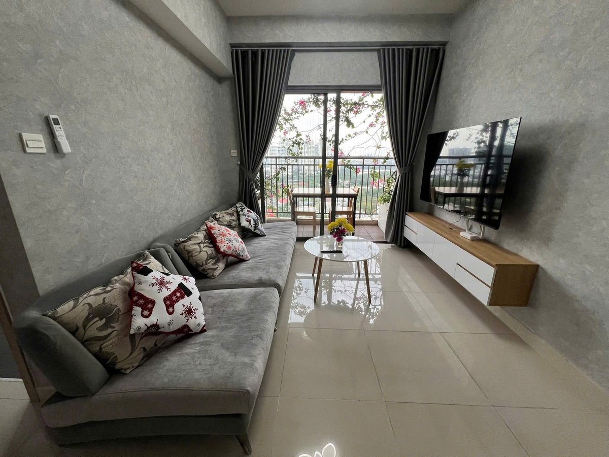 Cho thuê căn hộ 3 Phòng ngủ -105m2 The Sun Avenue Giá 22 triệu