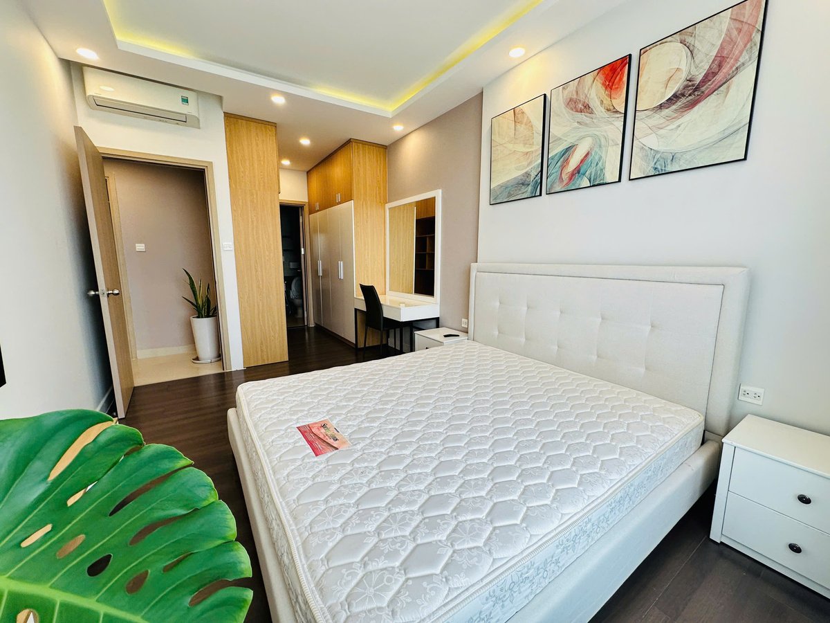 Nhà Đẹp 2 Phòng Ngủ View Sông Cần Cho Thuê The Sun Avenue Giá 17,5 Triệu