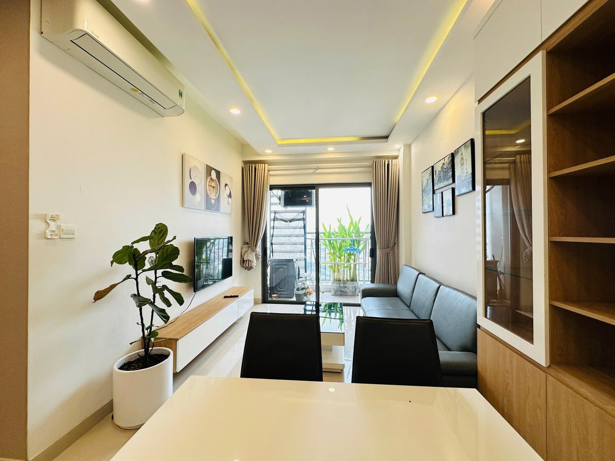 Nhà Đẹp 2 Phòng Ngủ View Sông Cần Cho Thuê The Sun Avenue Giá 17 Triệu