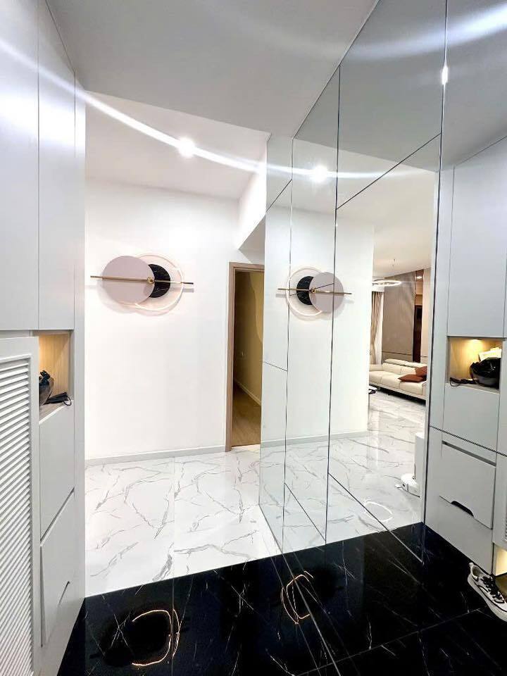 Bán Căn Hộ 2 Phòng Ngủ The Sun Avenue - View Sông Giá 6.6 Tỷ