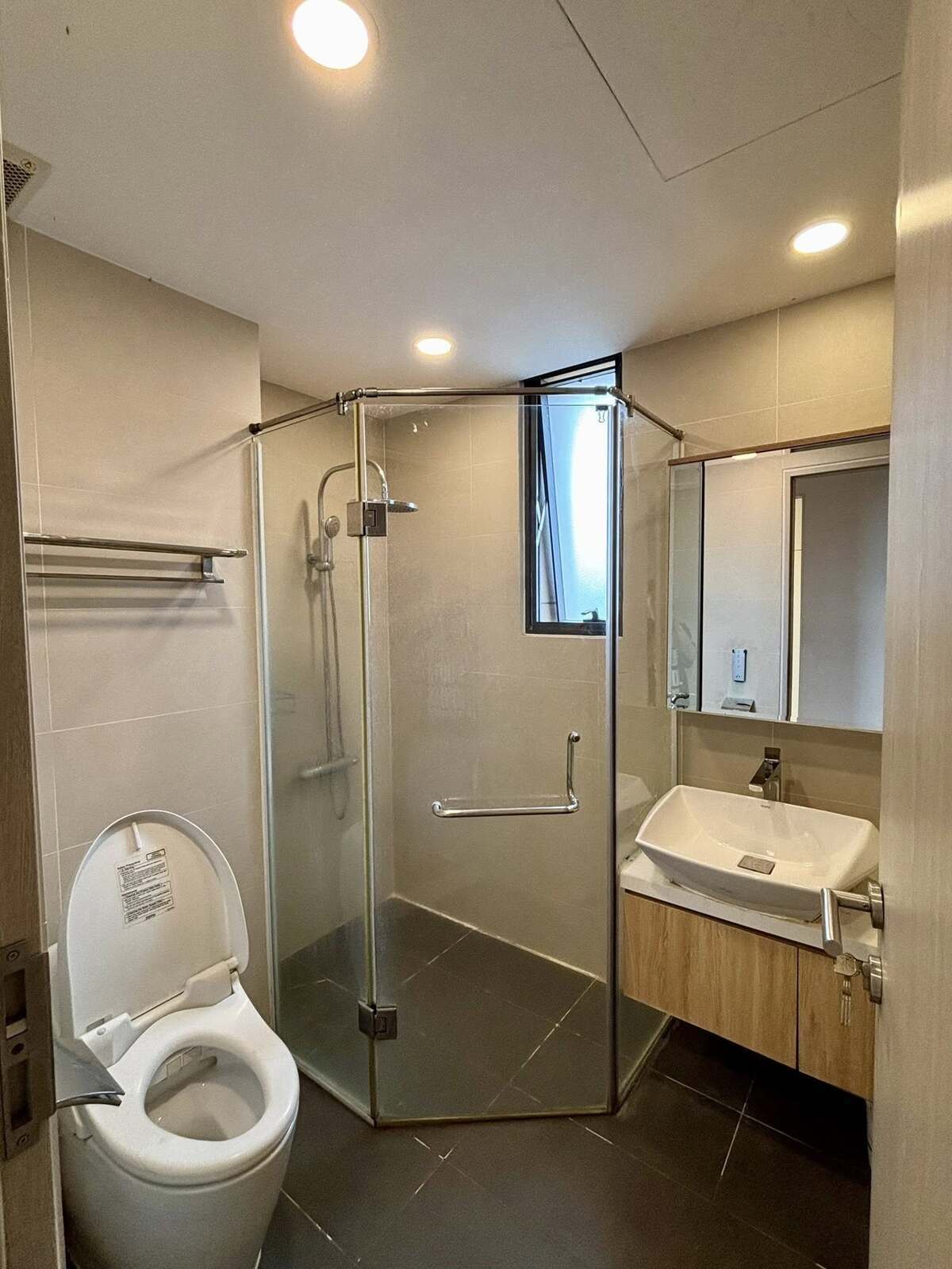 Cho Thuê Căn Hộ Studio 1 Phòng Ngủ Full Nội Thất The Sun Avenue