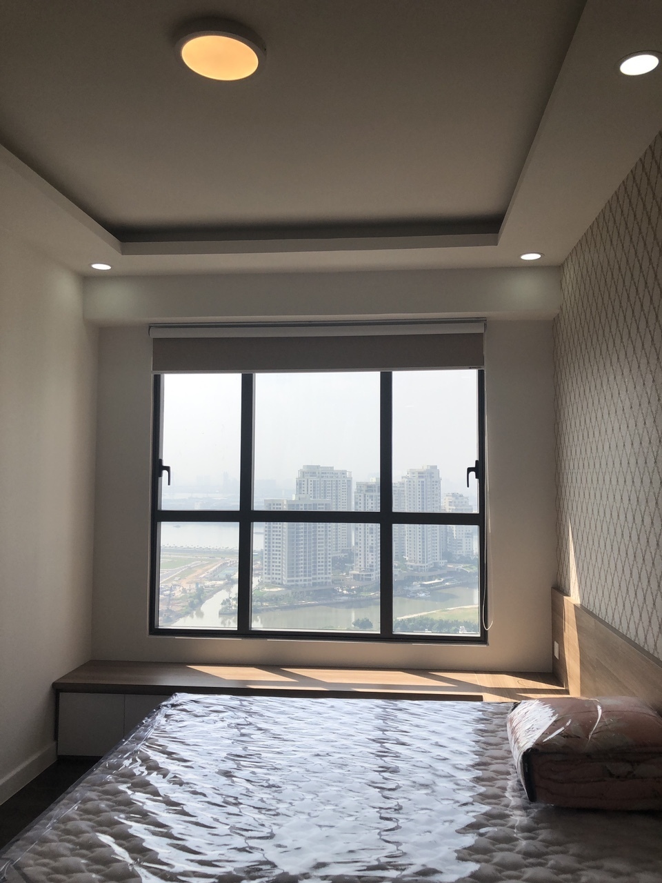 Cho Thuê Căn Hộ The Sun Avenue Full Nội Thất 2 Phòng Ngủ- 75m2 View Sông Sài Gòn