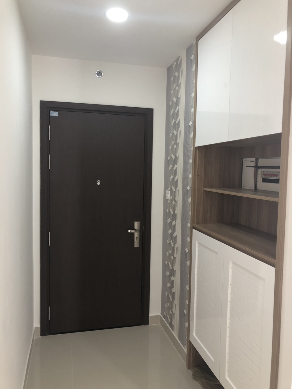 Cho Thuê Căn Hộ The Sun Avenue Full Nội Thất 2 Phòng Ngủ- 75m2 View Sông Sài Gòn