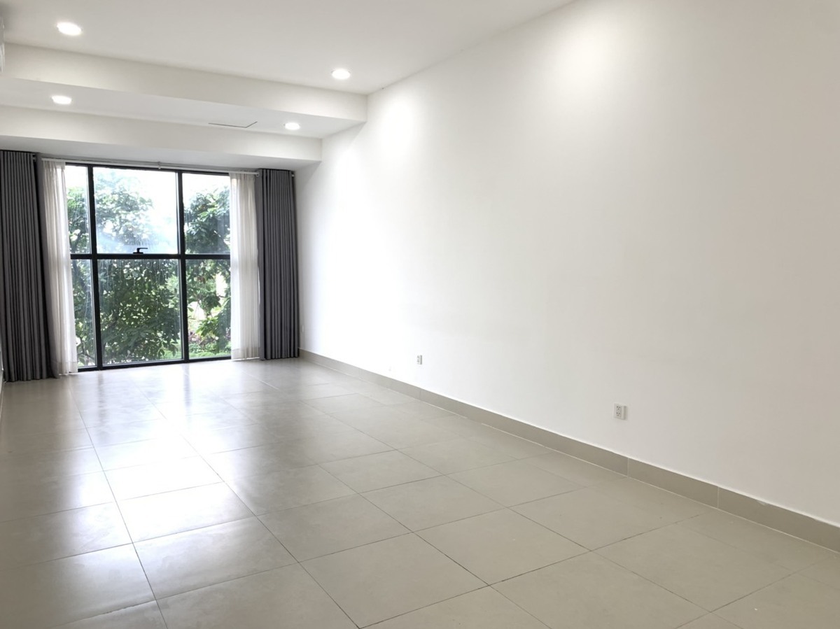 Chuyển Nhượng Văn Phòng The Sun Avenue 3.150 Tỷ 40m2 Nội Thất Cơ Bản View Đẹp