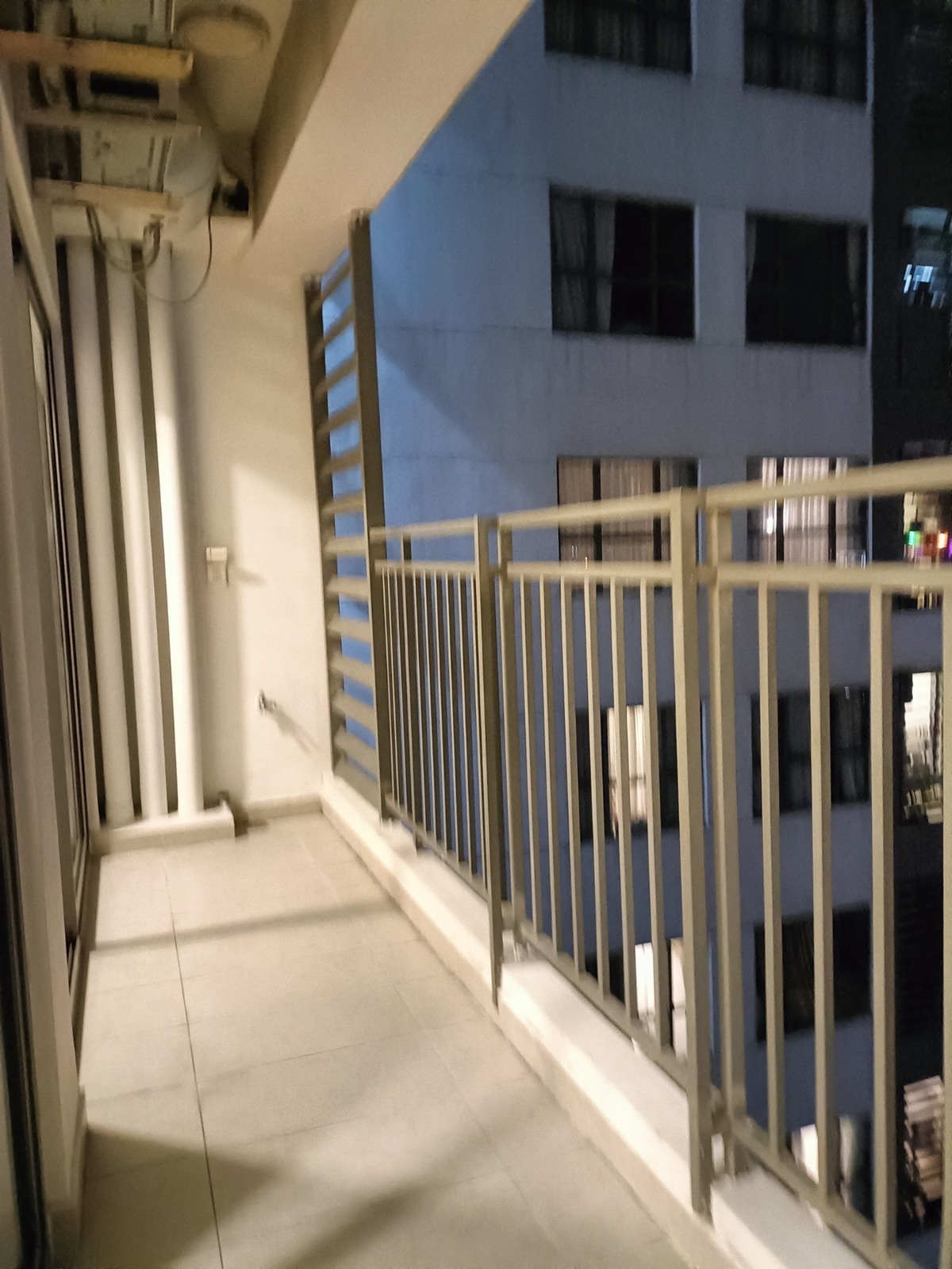 Cho Thuê Căn hộ The Sun Avenue 2 Phòng Ngủ Giá 16 Triệu 75m2 Nội Thất Cơ Bản