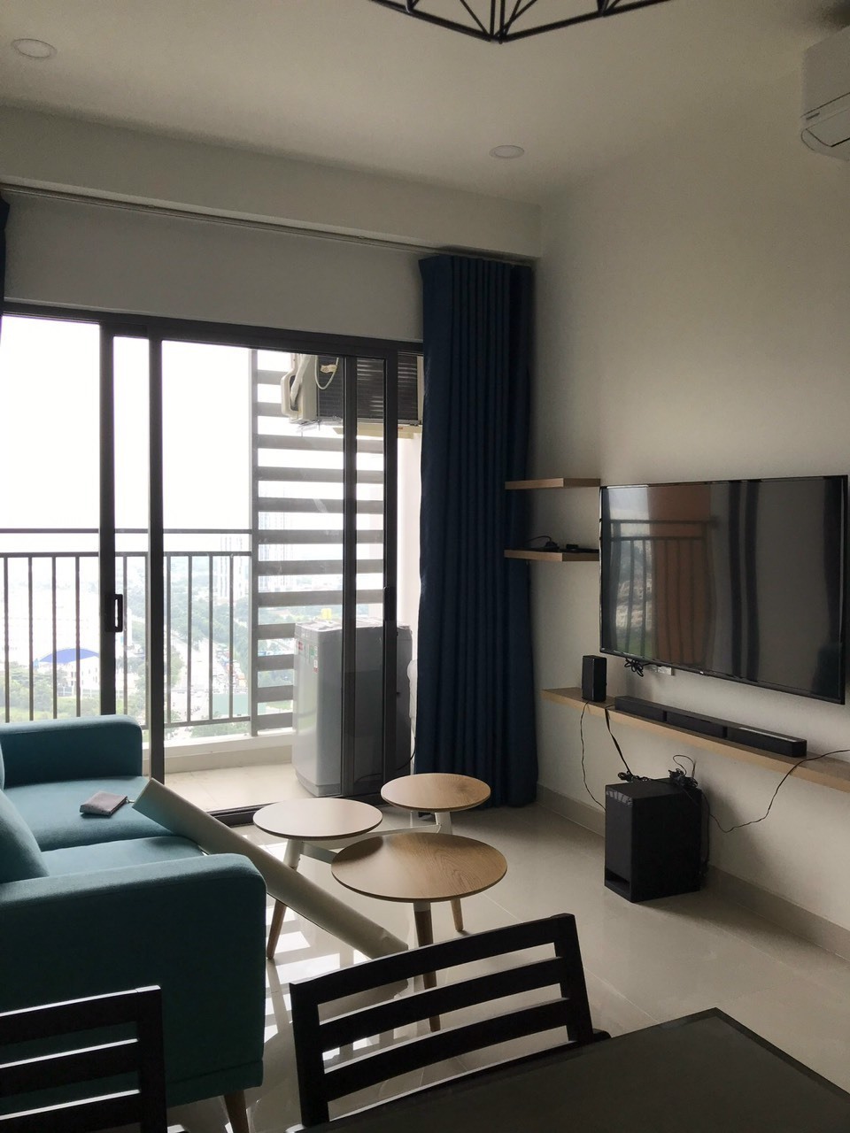 Cho Thuê Căn Hộ The Sun Avenue 2 PN Full Nội Thất Đẹp Giá 17 Triệu/ Tháng - 75m2