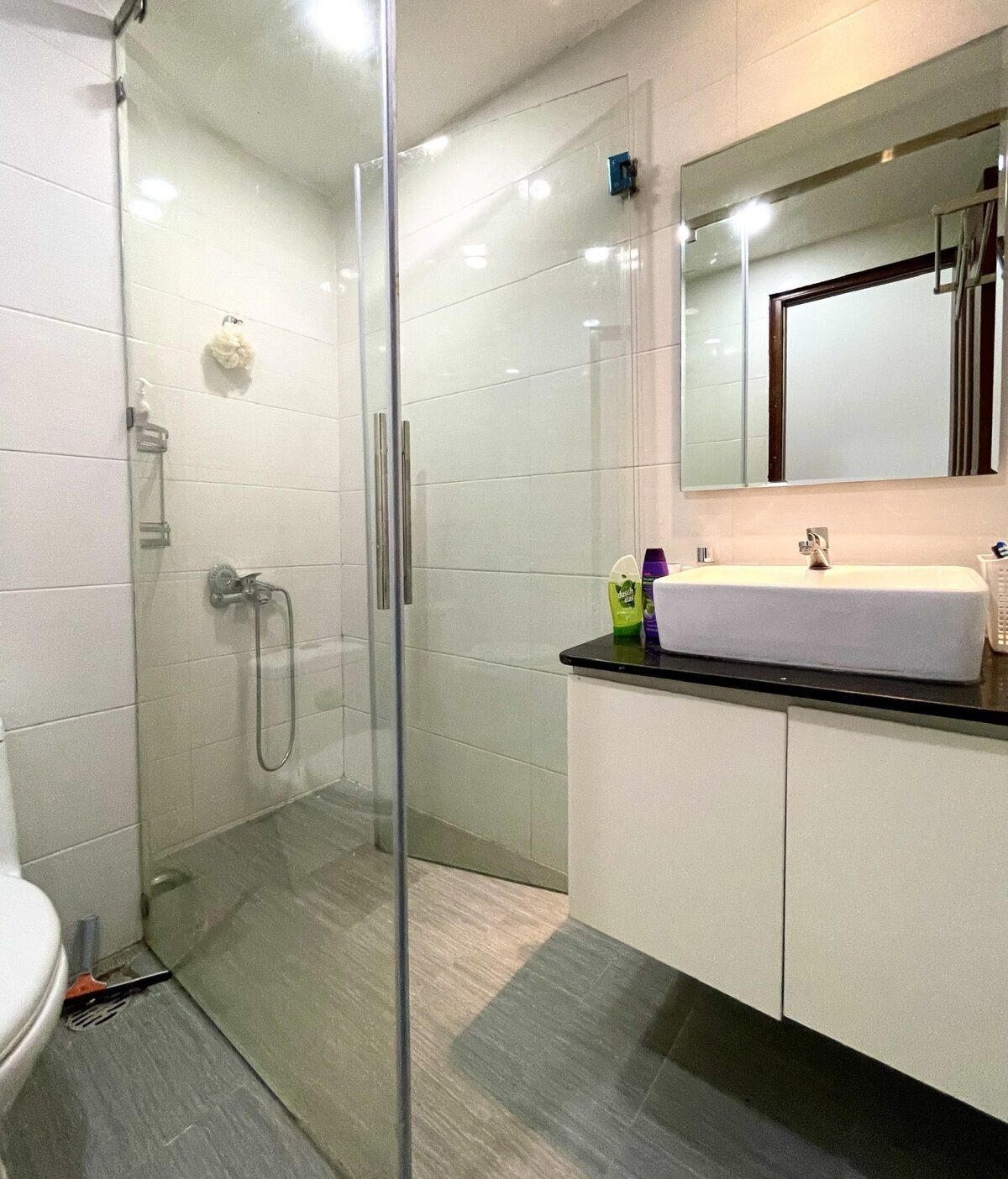 Văn Phòng Officetel Cần Bán Đa Dạng Diện Tích 31m2 - 100m2 The Sun Avenue, Q2