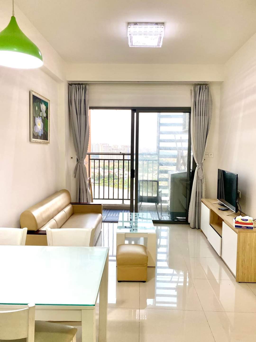 Cho Thuê Căn Hộ The Sun Avenue 2 Phòng Ngủ Giá Rẻ 17,5tr/tháng Đầy Đủ Nội Thất Vào Liền