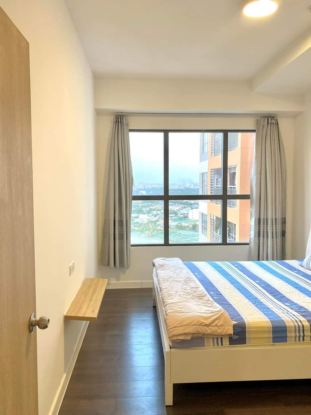 Cho Thuê Căn Hộ The Sun Avenue 2 Phòng Ngủ Giá Rẻ 17,5tr/tháng Đầy Đủ Nội Thất Vào Liền