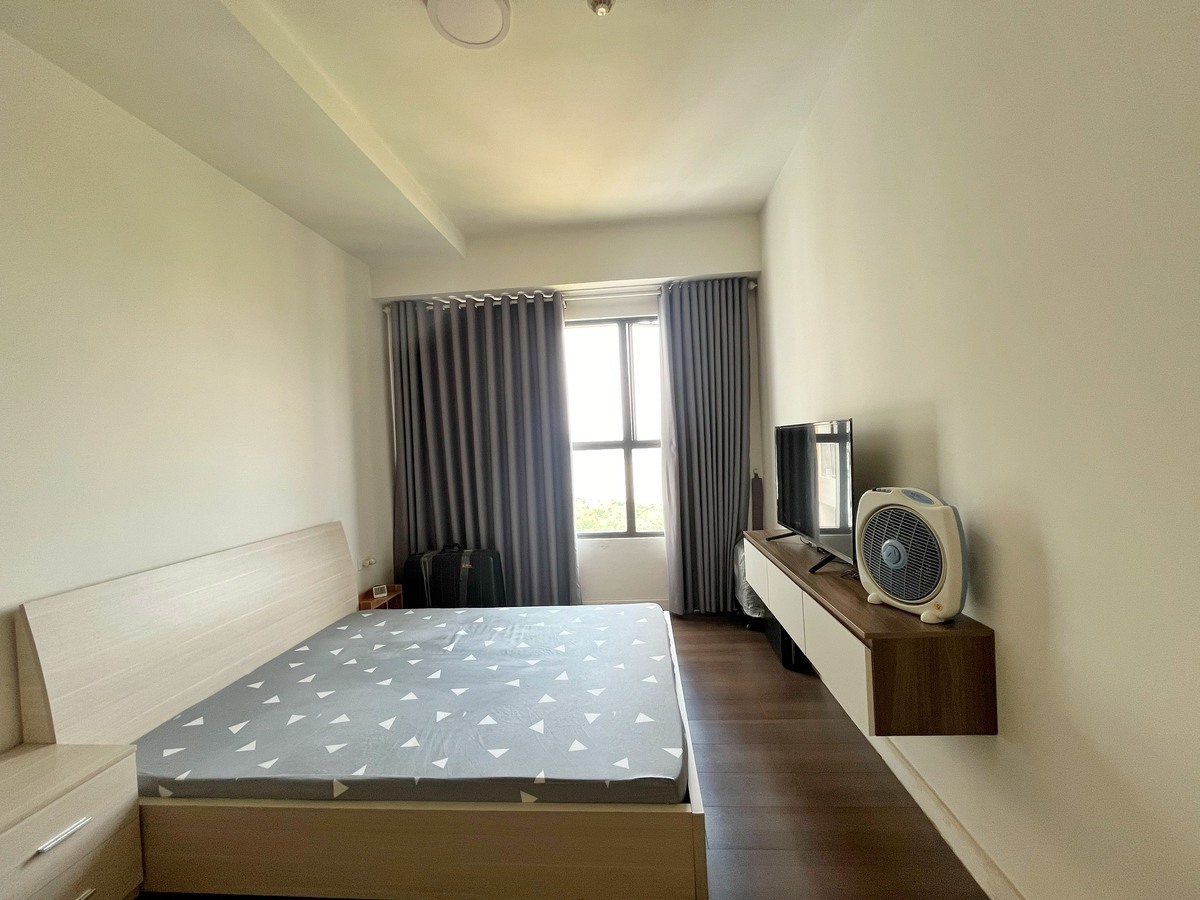 Cho Thuê Căn Hộ 2 Phòng Ngủ The Sun Avenue 18 Triệu Full Nội Thất