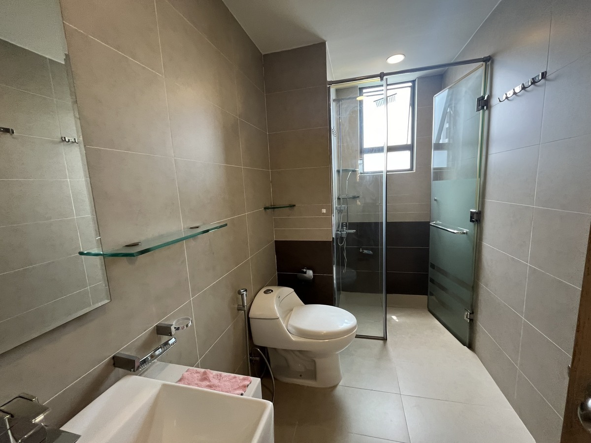 Cho Thuê Căn Hộ The Sun Avenue Giá 25 Triệu - Diện tích lớn 109m2 Full Nội Thất Đẹp