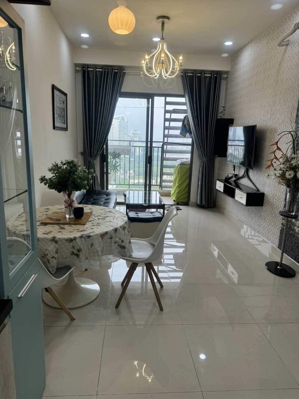 Cho thuê The Sun Avenue 2 Phòng Ngủ 16Triệu - 75m2 Nội Thất Đầy Đủ