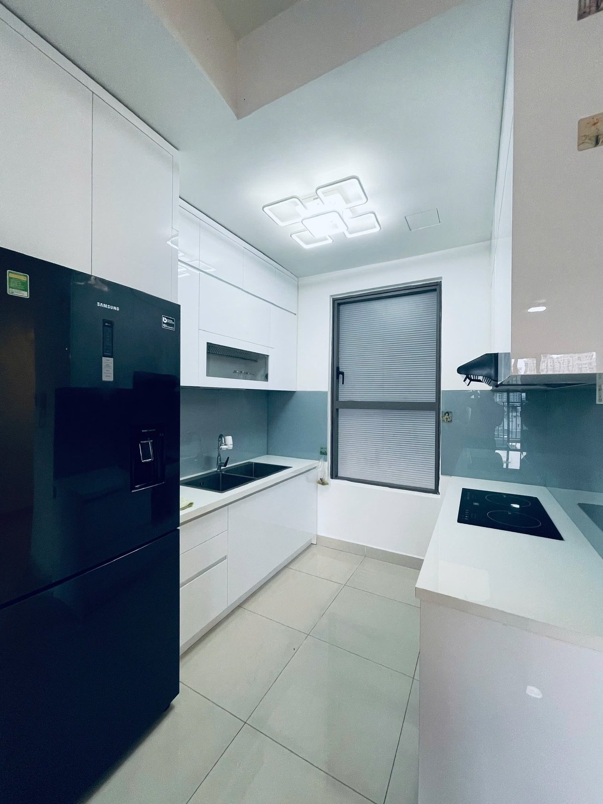 Cho Thuê Căn Hộ 3 Phòng Ngủ - 2WC Full Nội Thất Đẹp