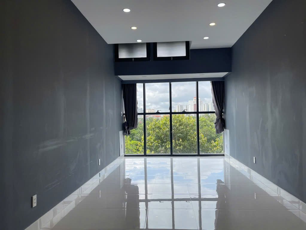 Văn phòng Quận 2 Cho Thuê Giá 9,5tr/tháng Trống Sẵn