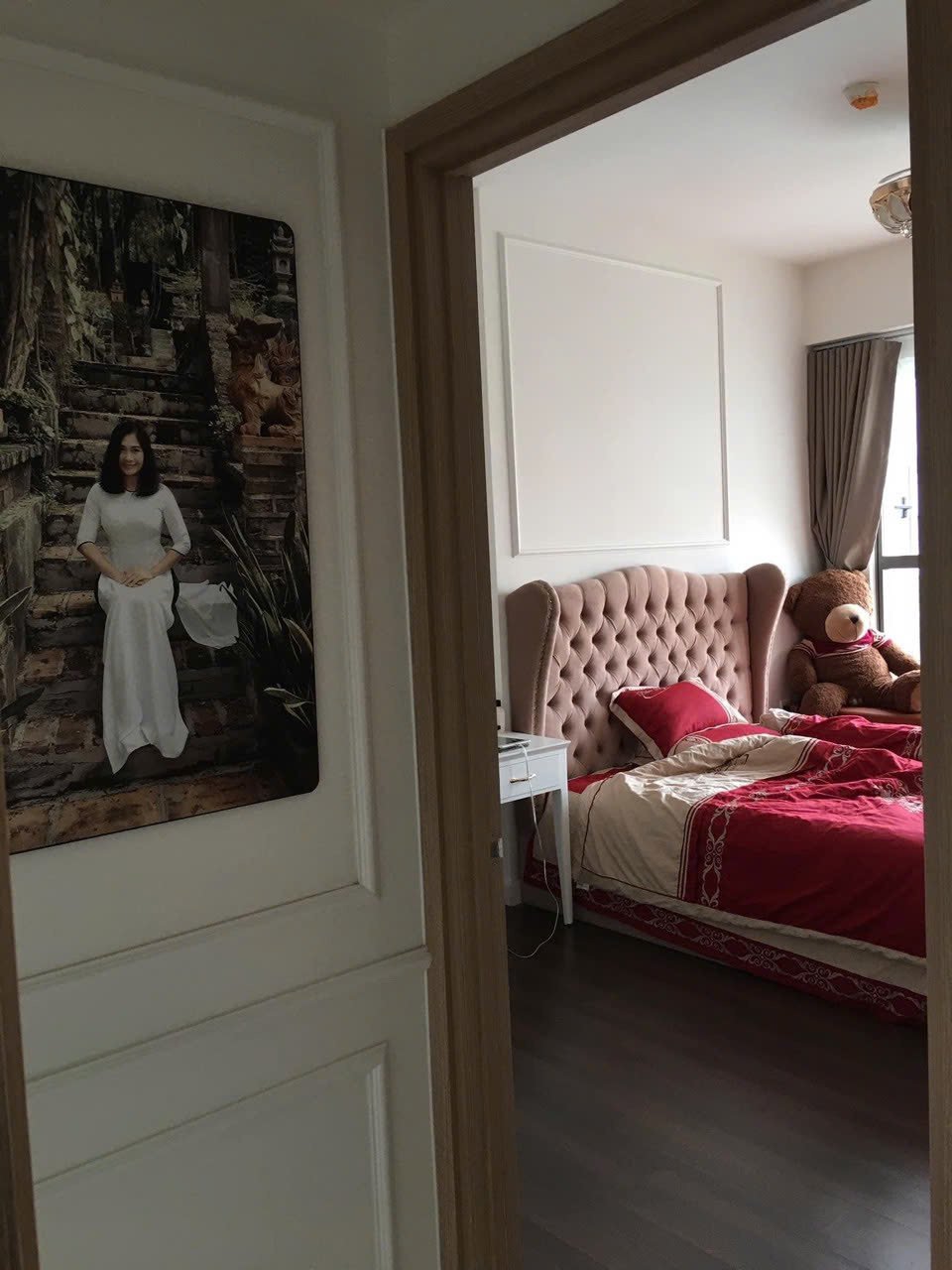 Căn hộ 2 Phòng Ngủ Full Nội Thất Cần Cho Thuê The Sun Avenue Giá 16,5 Triệu