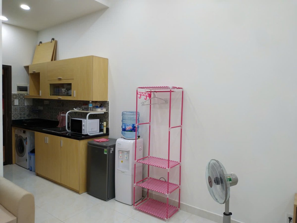 Cho Thuê Căn Studio Đầy Đủ Nội Thất The Sun Avenue Giá 10,5 Triệu