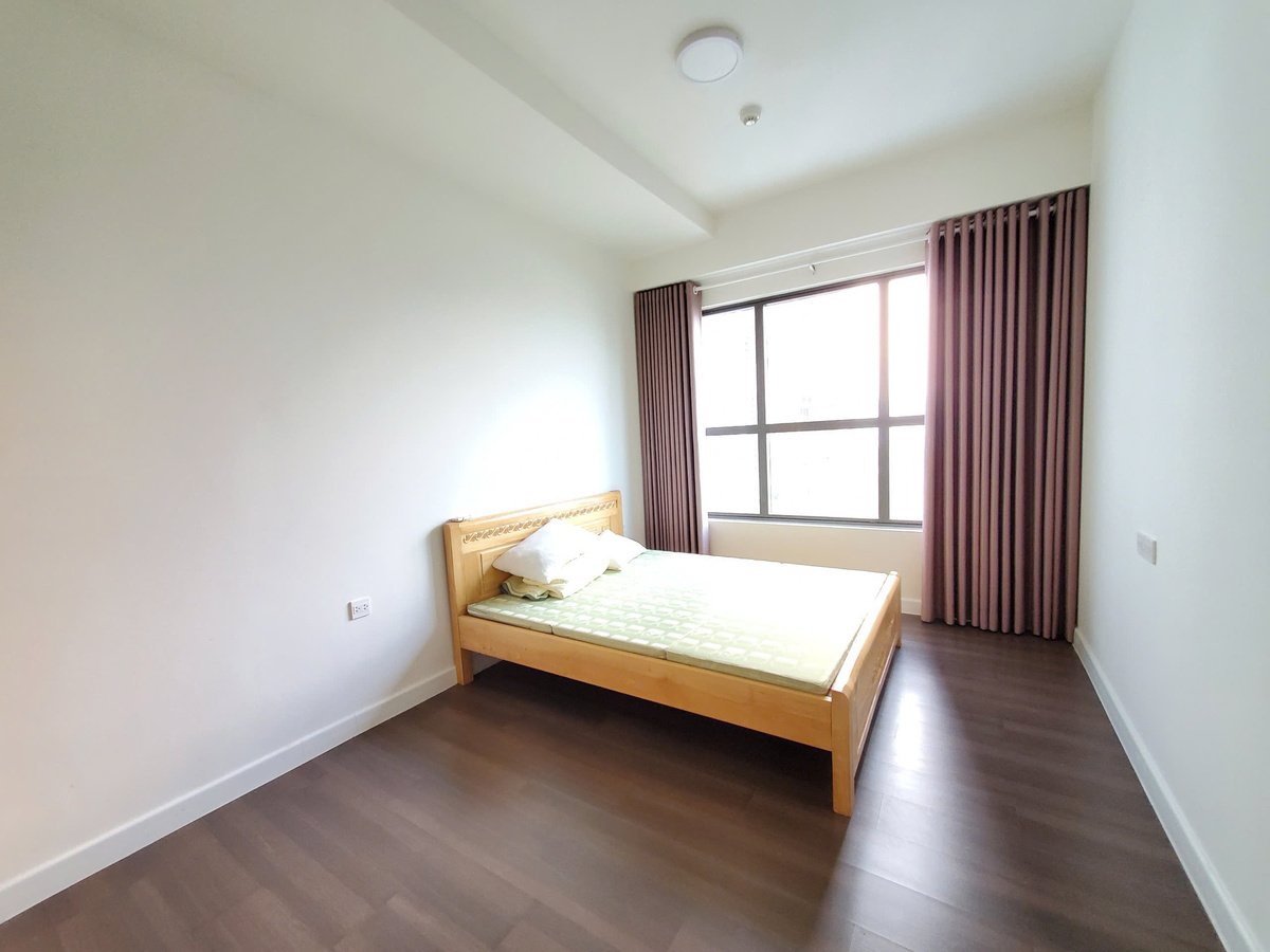 2 Phòng Ngủ Nội Thất Cơ Bản Cho Thuê The Sun Avenue