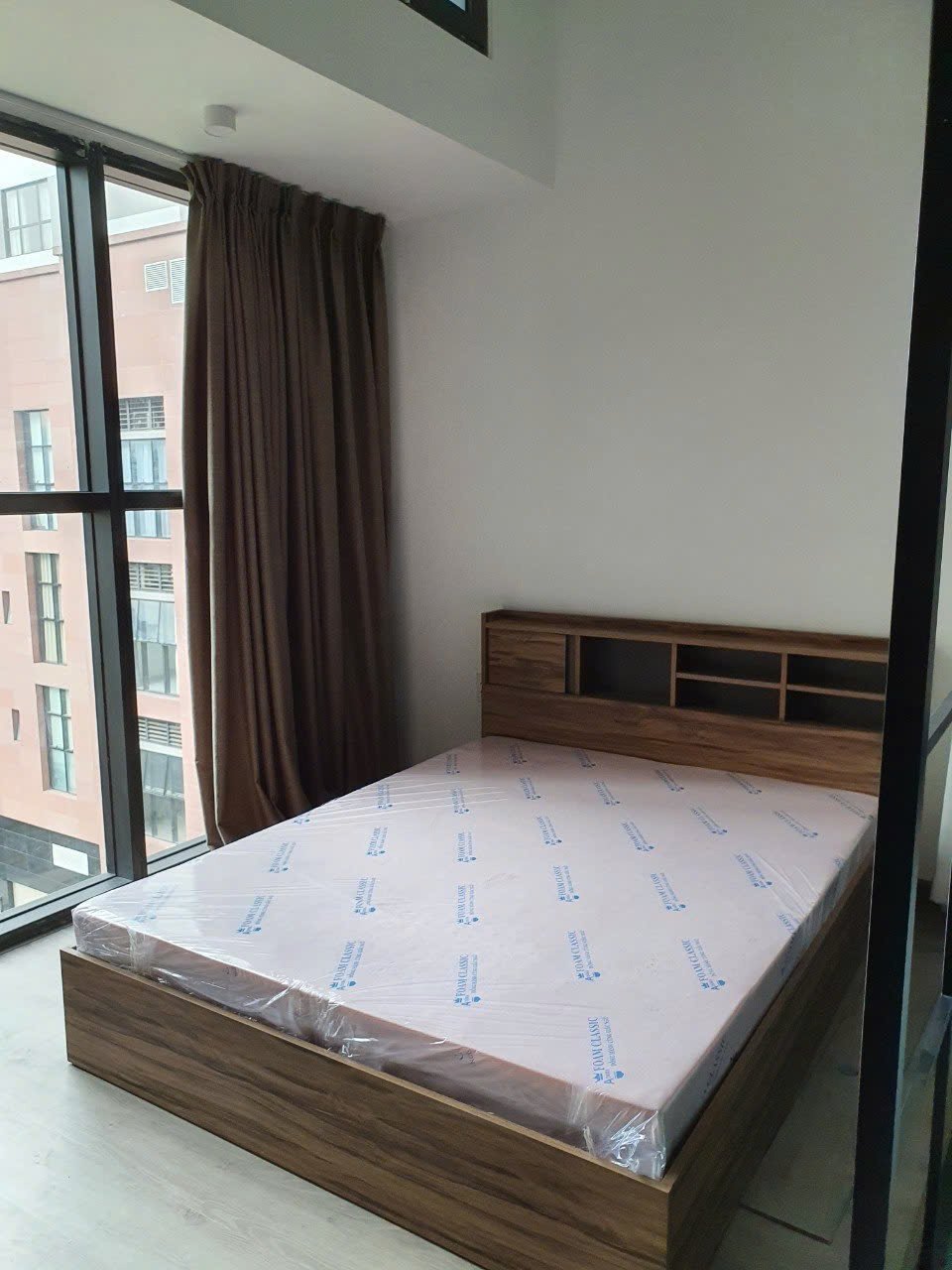 Studio Có Đủ Nội Thất Cho Thuê The Sun Avenue