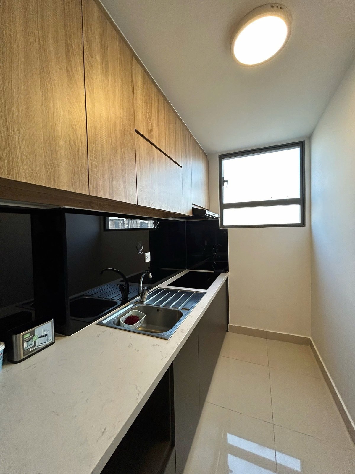 Căn Hộ 1 Phòng Ngủ 51m2 Cho Thuê The Sun Avenue Giá 15 Triệu/ Tháng