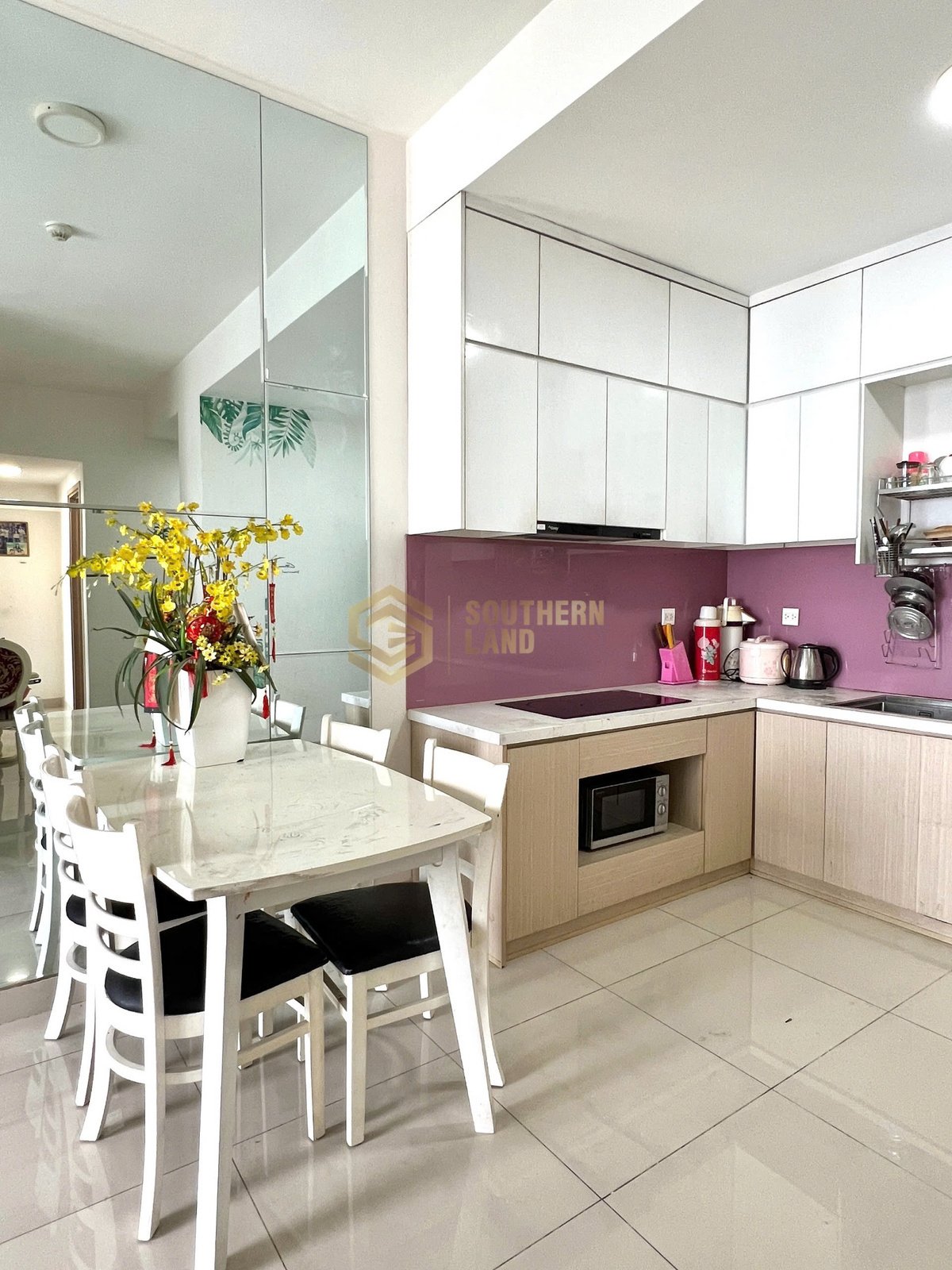 Căn 2 Phòng Ngủ Giá 16 Triệu Cho Thuê The Sun Avenue,Q2