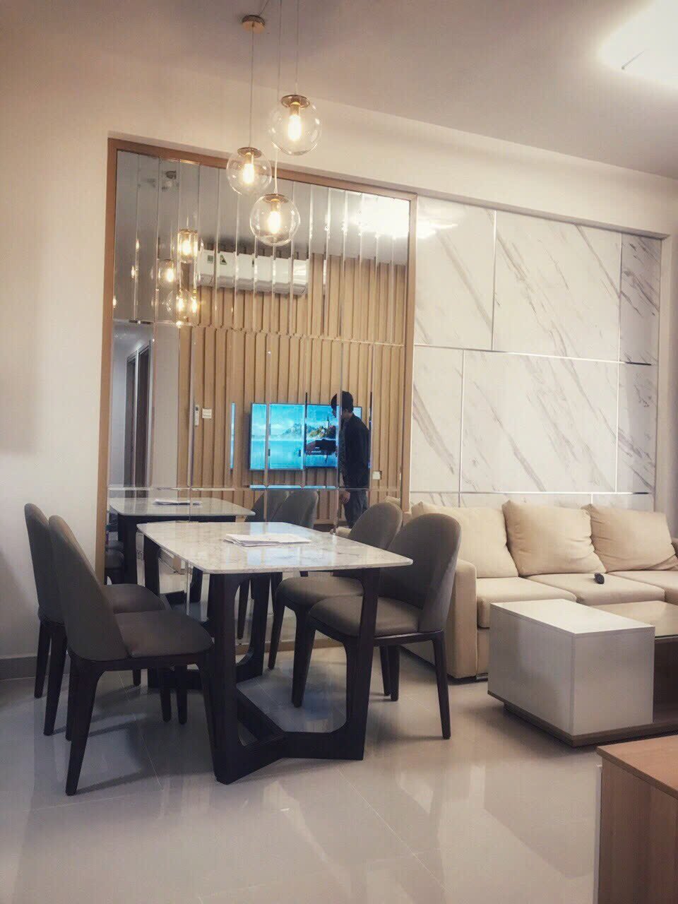 Bán Căn 2 Phòng Ngủ Có Nội Thất Tại The Sun Avenue Giá 7,5 Tỷ