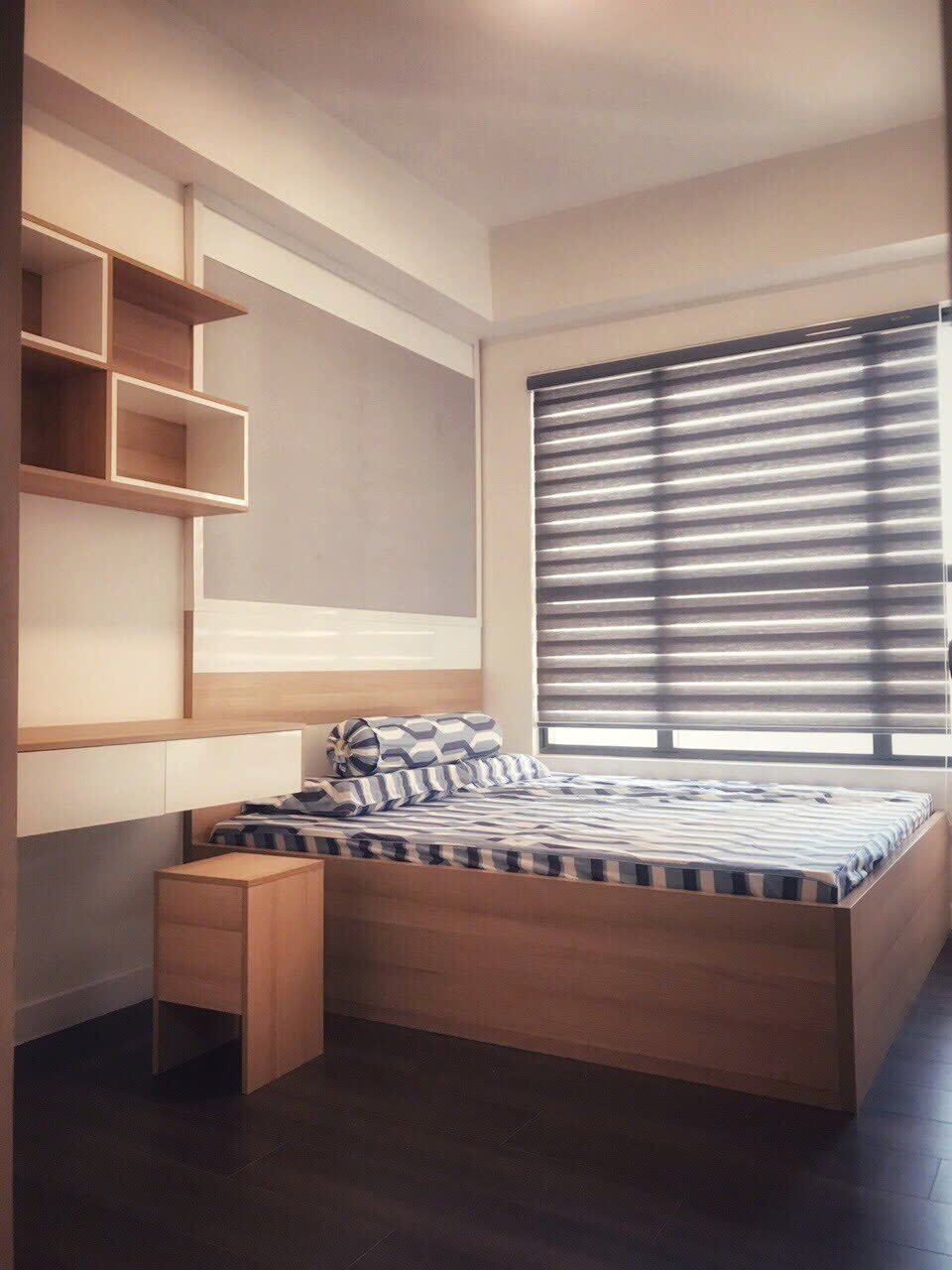 Bán Căn 2 Phòng Ngủ Có Nội Thất Tại The Sun Avenue Giá 7,5 Tỷ